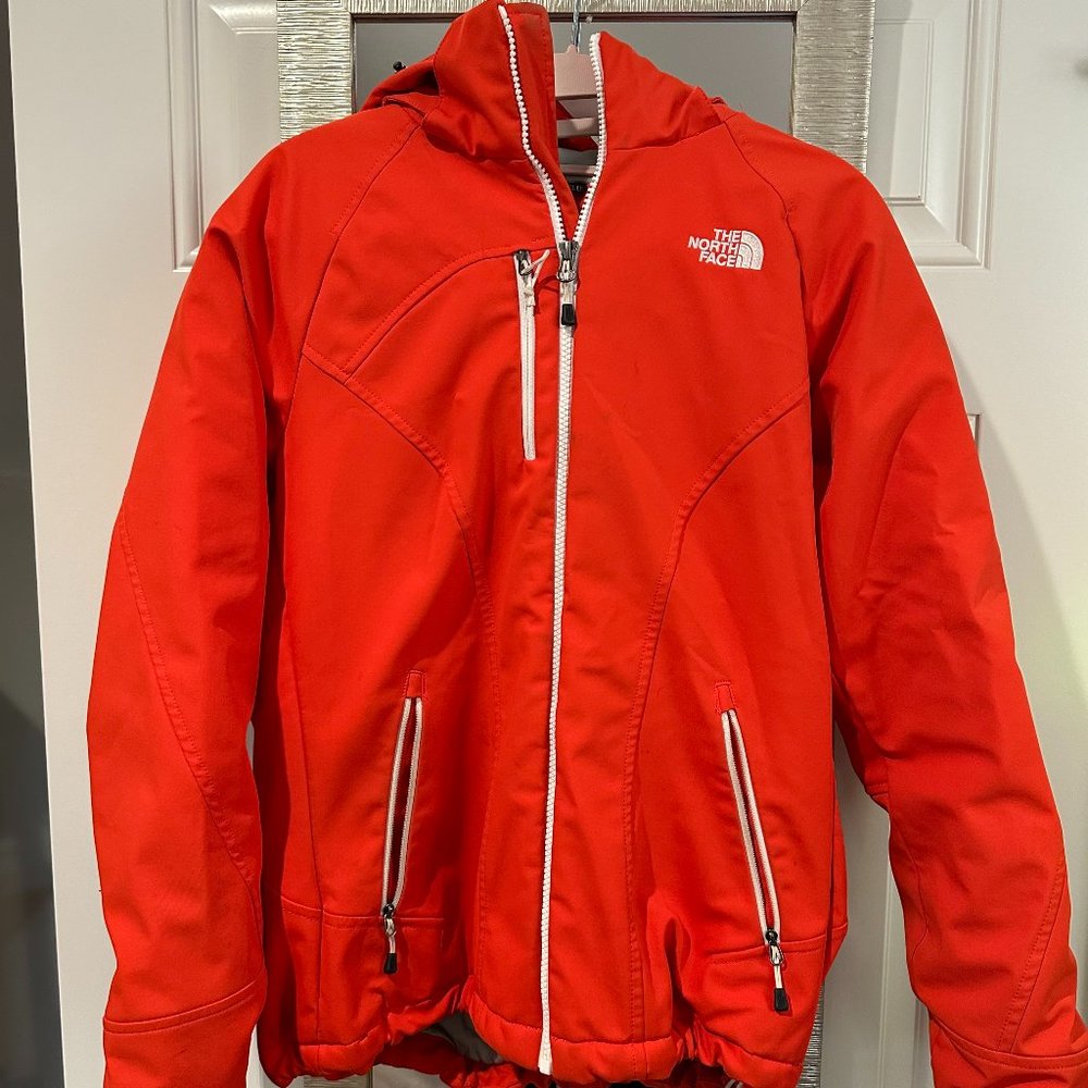 Women's North Face Insulated and Waterproof Winter Jacket